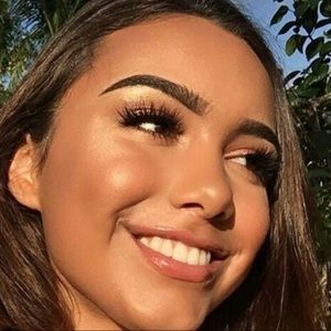 Meet your Posher, Mandi